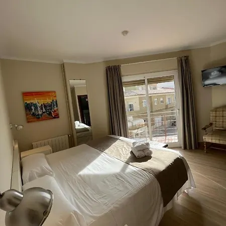 Ramis Fundado En 1969 Отель *