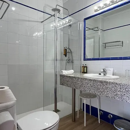 Ramis Fundado En 1969 Hotel