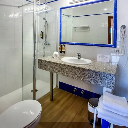 Ramis Fundado En 1969 * Ондара